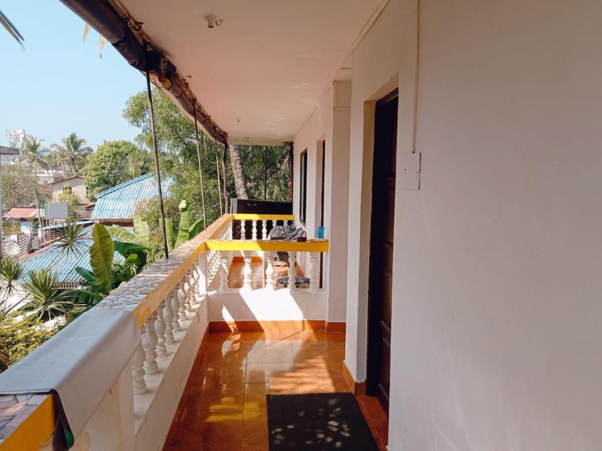 Hôtel Baga Beach Paradise Extérieur photo