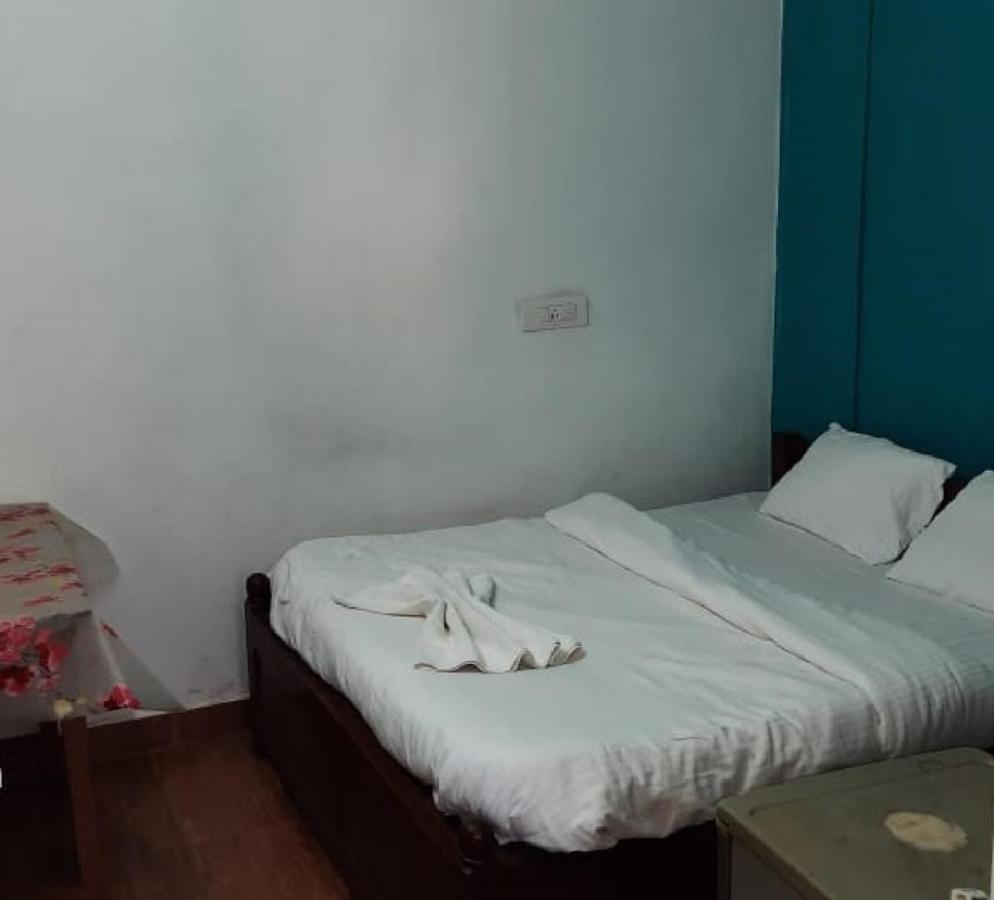 Hôtel Baga Beach Paradise Extérieur photo