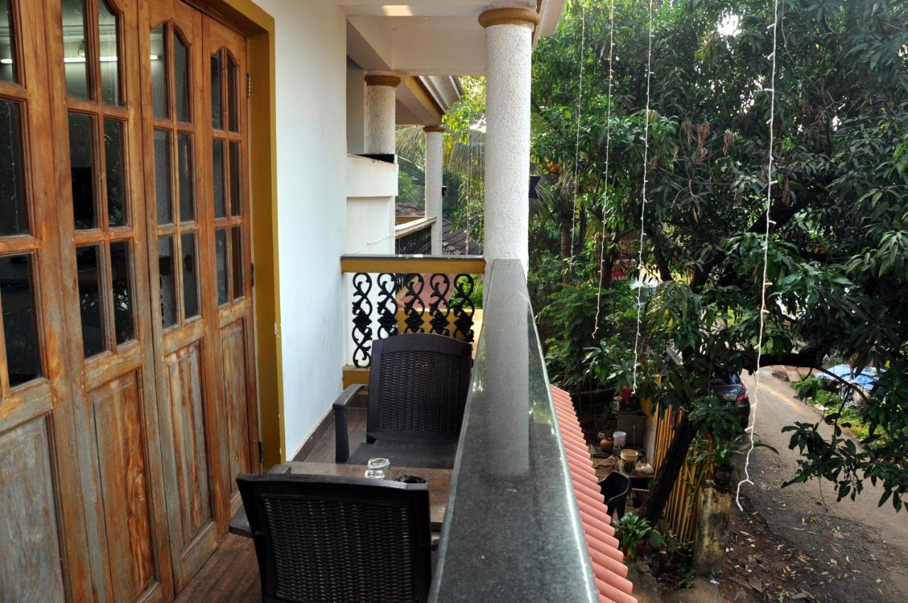 Hôtel Baga Beach Paradise Extérieur photo