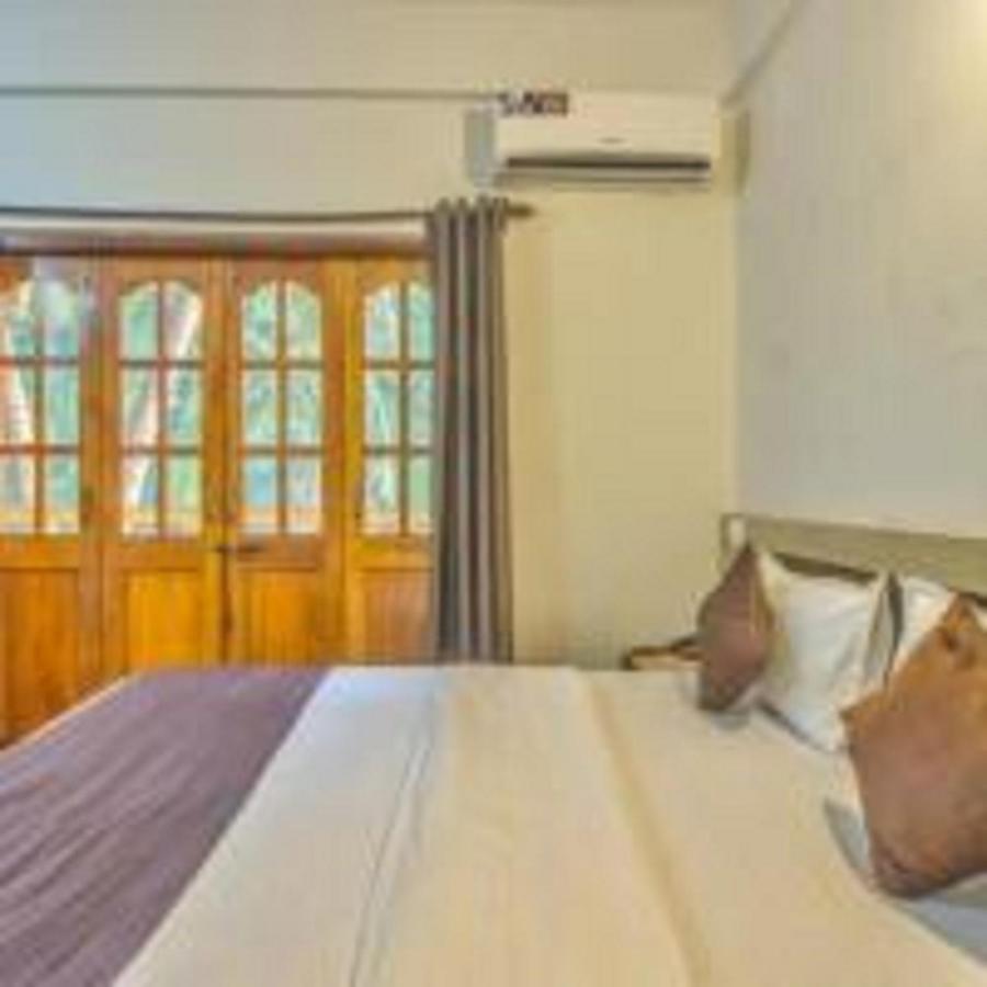 Hôtel Baga Beach Paradise Extérieur photo